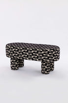Posto Studio-Noir Blanc Bank-Puf-1-roqelvaxirum.shop
