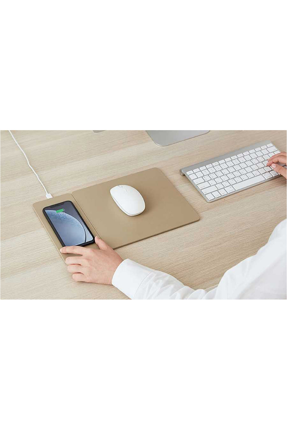 Pout-Hands3 Split Latte Cream Wİreless Şarj Destekli Mousepad-Mouse Pad-1-roqelvaxirum.shop