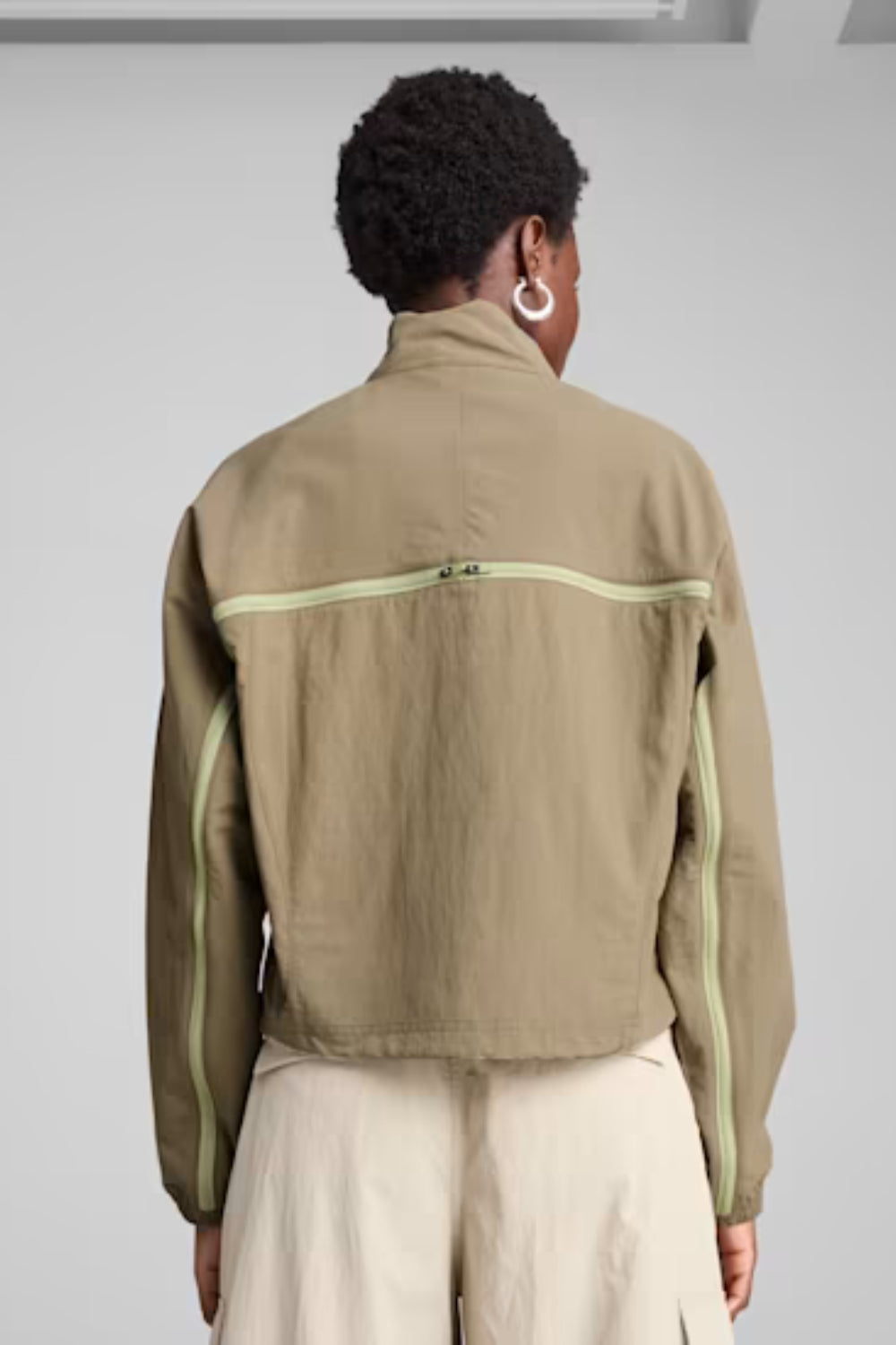 Puma-Dare To Oversized Zip-Off Woven Jacket V-Sweatshirts & Hoodies-5-roqelvaxirum.shop