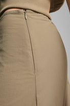 Puma-Dare To Zip-Off Woven Skirt Velvet Moss-Etek-1-roqelvaxirum.shop