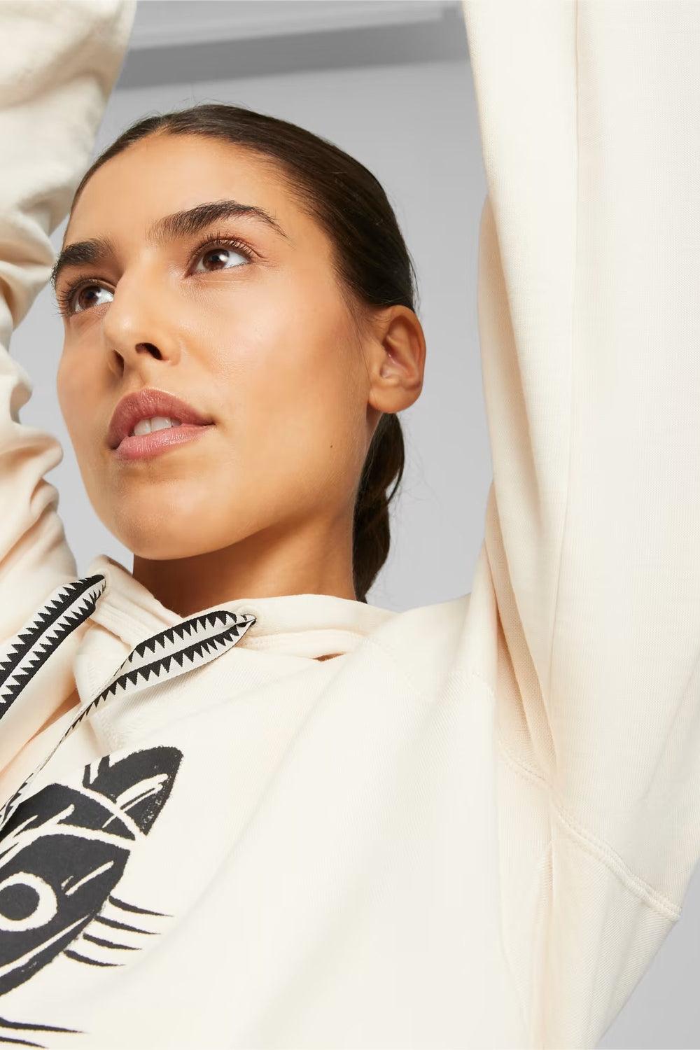 Puma-LEMLEM Cropped Longsleeve Ghost Pepper-Top-3-roqelvaxirum.shop