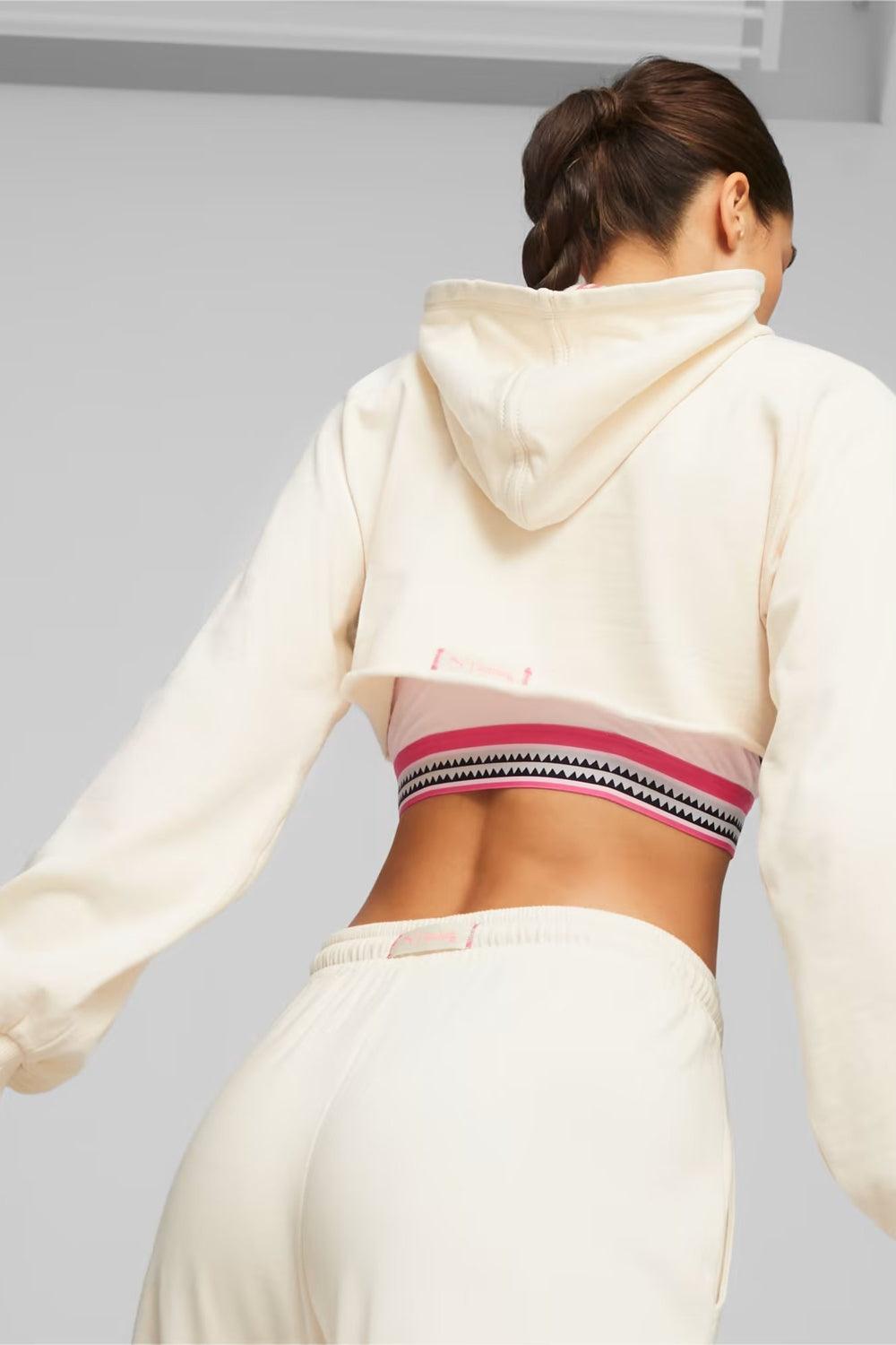 Puma-LEMLEM Cropped Longsleeve Ghost Pepper-Top-5-roqelvaxirum.shop