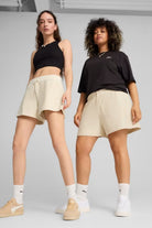 Puma-PREMIUM ESS A-Line Shorts 4 Jacquard Alpine Snow-Şort-1-roqelvaxirum.shop