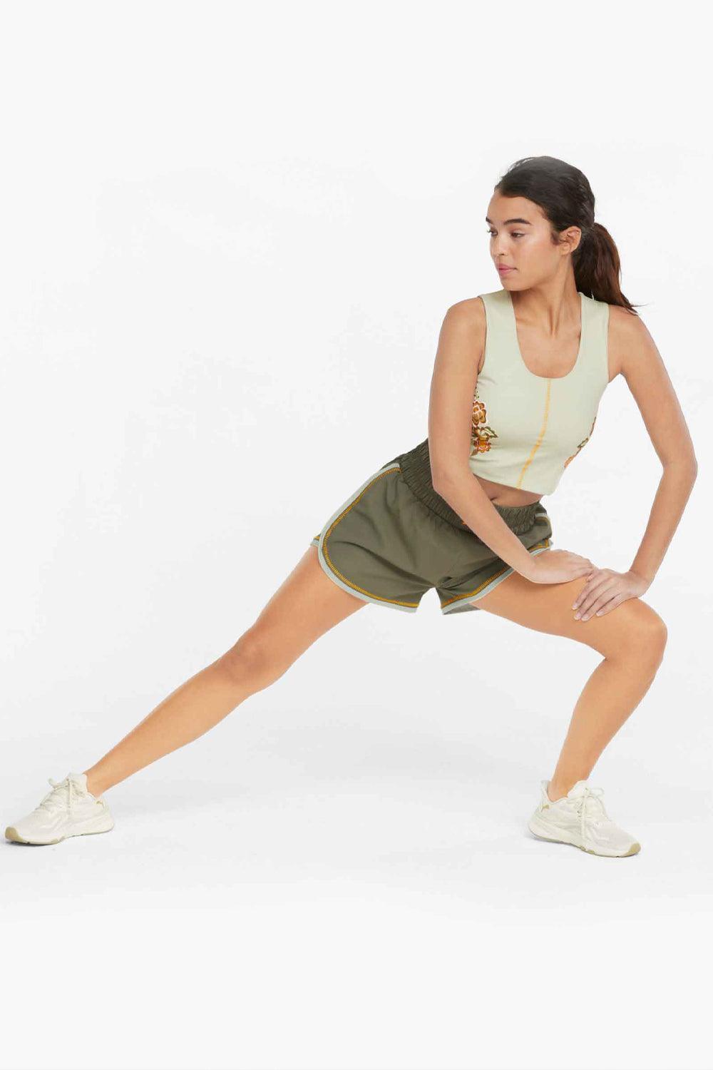 Puma-PUMA X FRIDA KAHLO SHORT Dark Green Moss-Şort-5-roqelvaxirum.shop