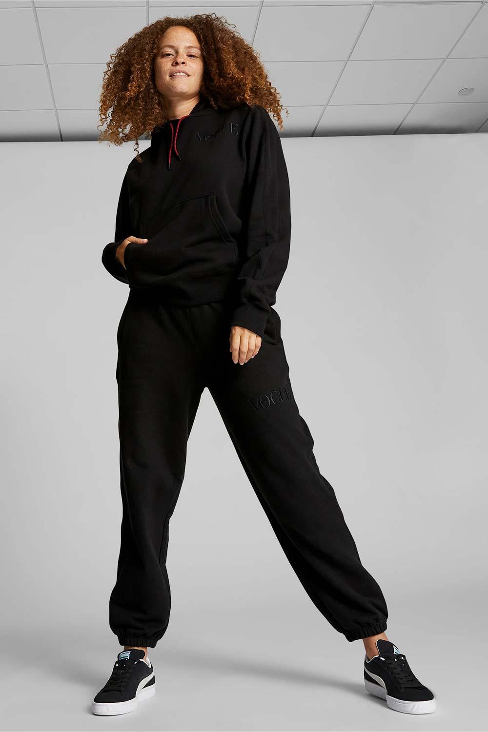 Puma-PUMA x VOGUE Hoodie TR Puma Black-Sweatshirts & Hoodies-3-roqelvaxirum.shop