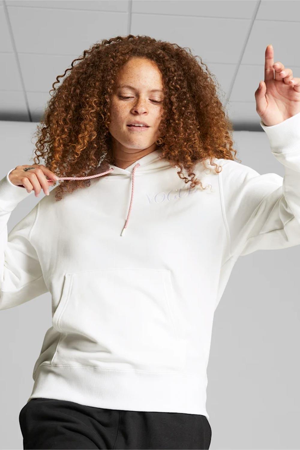 Puma-PUMA x VOGUE Hoodie TR Puma White-Sweatshirts & Hoodies-2-roqelvaxirum.shop
