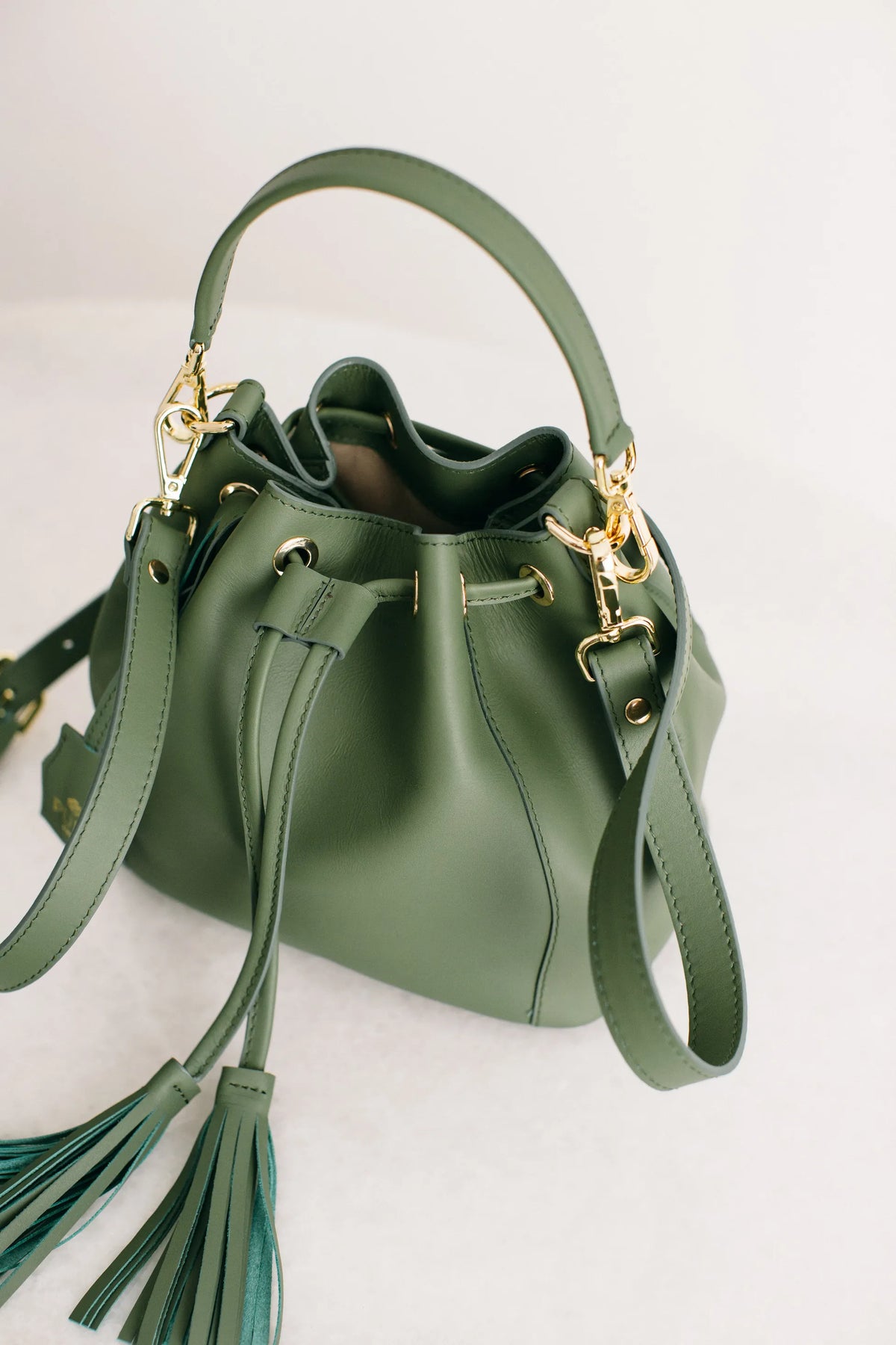 Pure Paris-Petit Bonbon Hakiki Deri Bucket Çanta, Haki Yeşil-Omuz Çantası-8-roqelvaxirum.shop