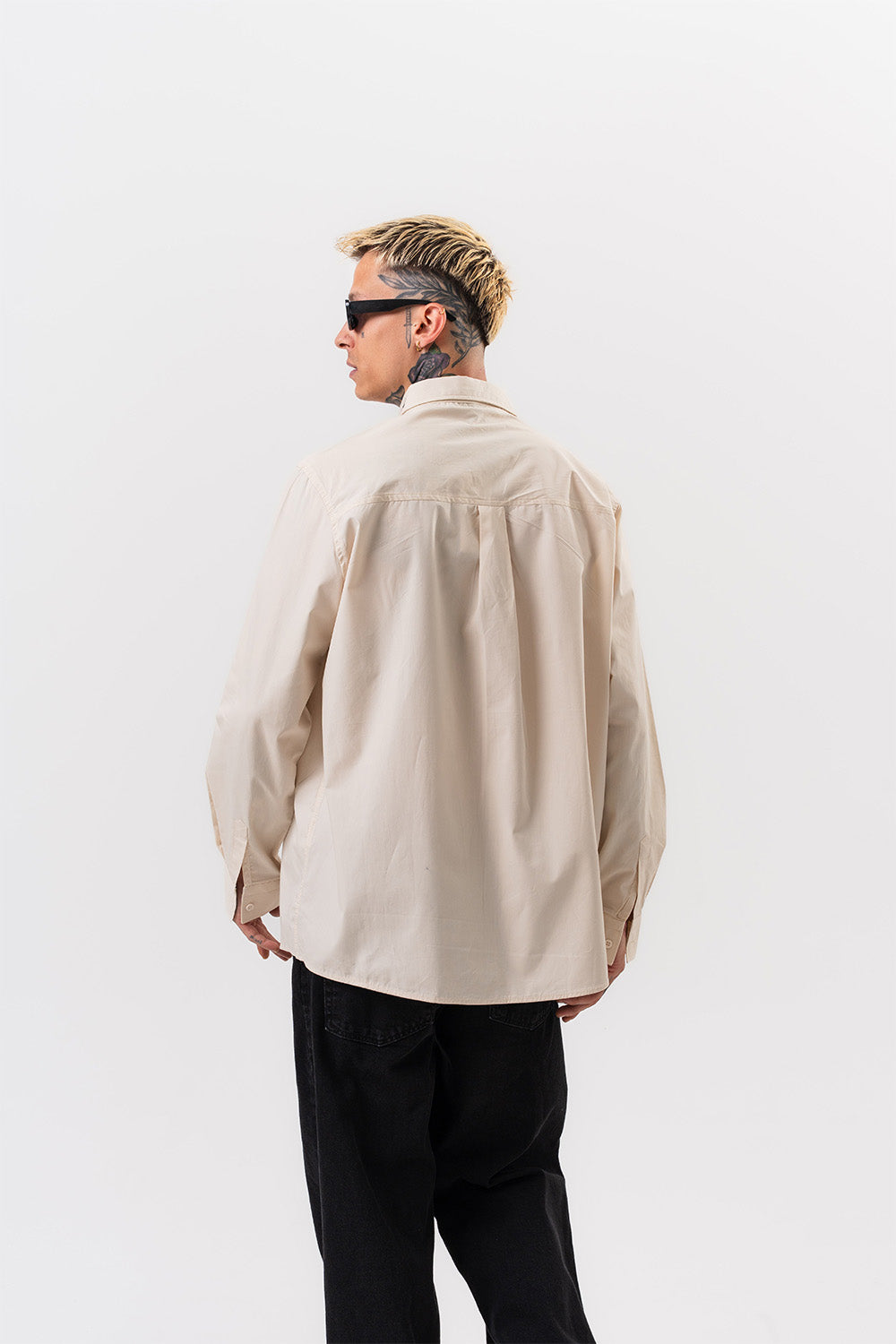 Respire-Erkek Nakış Detaylı Poplin Oversize Gömlek Bej-Gömlek-3-roqelvaxirum.shop