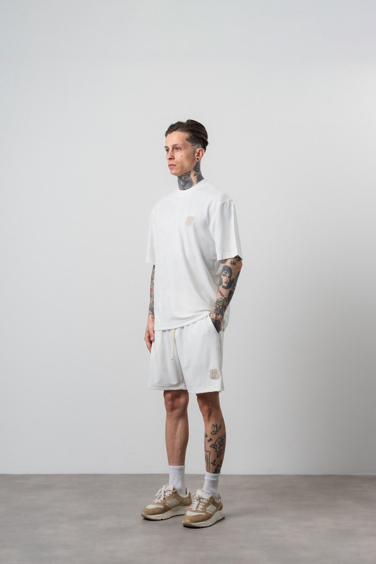 Erkek Route 07 Arma Detaylı Regular Fit T-Shirt Şort Takım Ekru