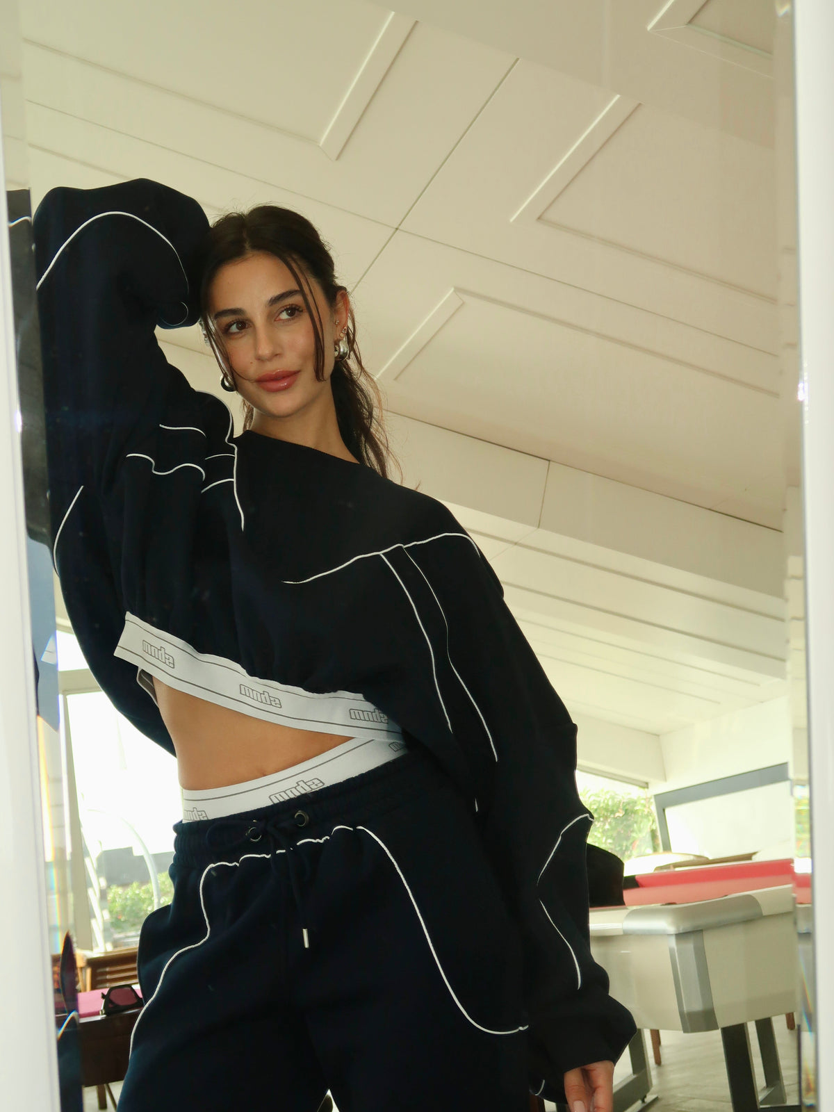 Sbnm-Navy Contour Sweatshirt-3-roqelvaxirum.shop