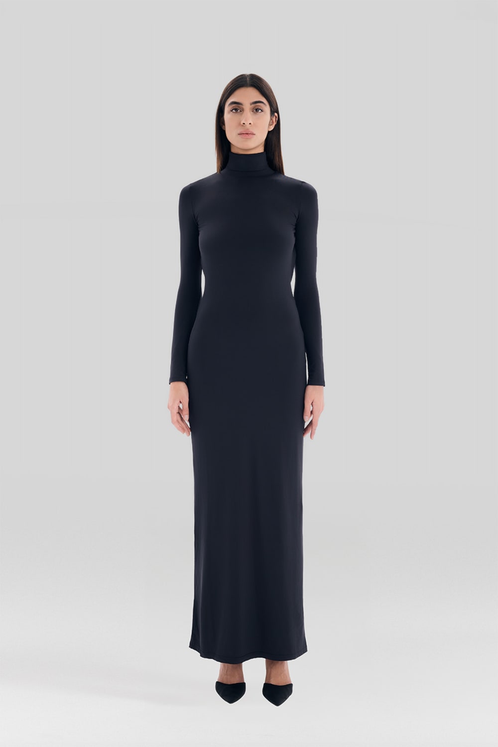 Sertaç Taşdelen-Sırt Dekolteli Uzun Siyah Elbise E 04-Elbise-1-roqelvaxirum.shop