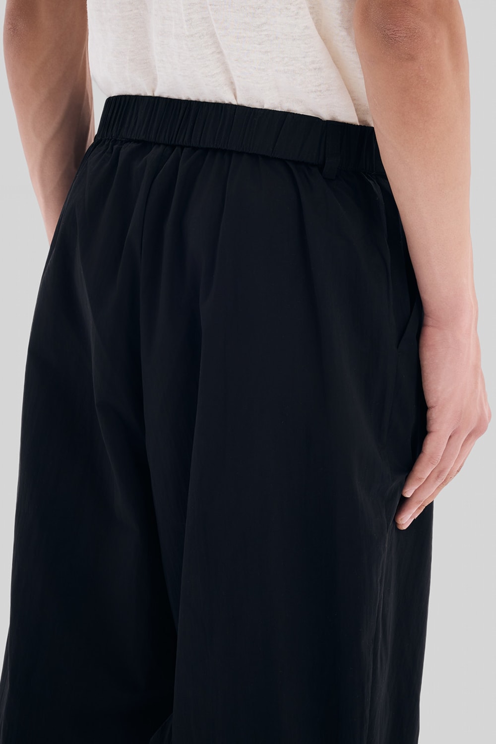 Sertaç Taşdelen-Siyah %40 Pes %60 Naylon Çift Pileli Dar Paça Erkek Pantolon Model P 08-Pantolon-3-roqelvaxirum.shop
