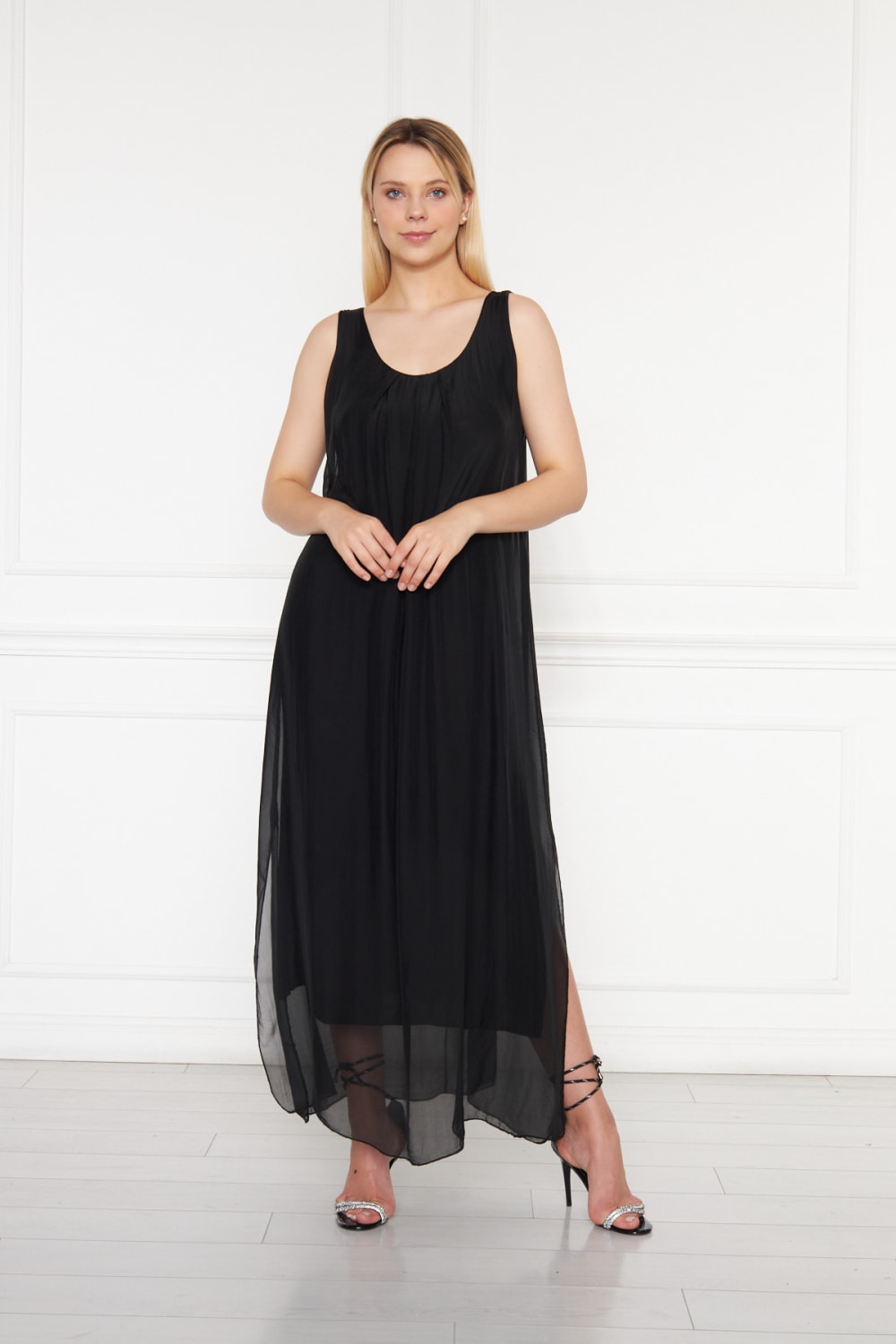 Silk Parade-Saf İpek Şifon Siyah Elbise-Elbise-2-roqelvaxirum.shop