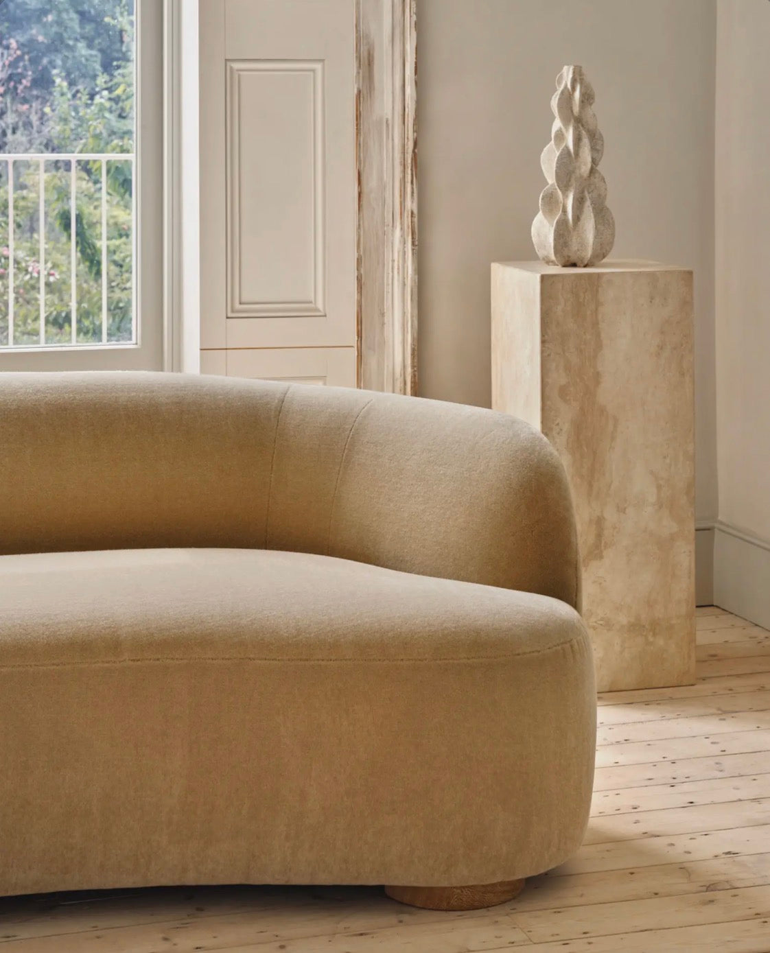 Sorvion Sofa