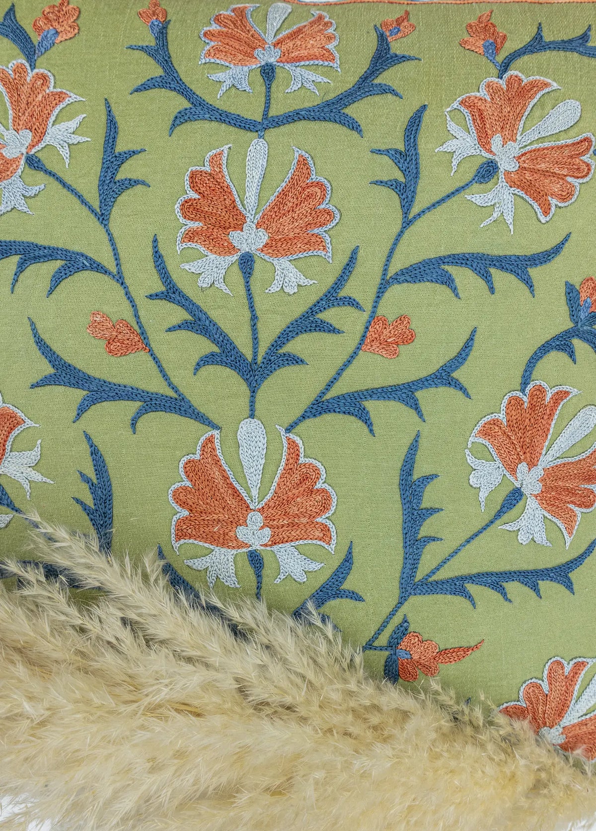 Soho Antiq-Ildır çiçekli El Yapımı Kırlent 50x50 Cm-3-roqelvaxirum.shop