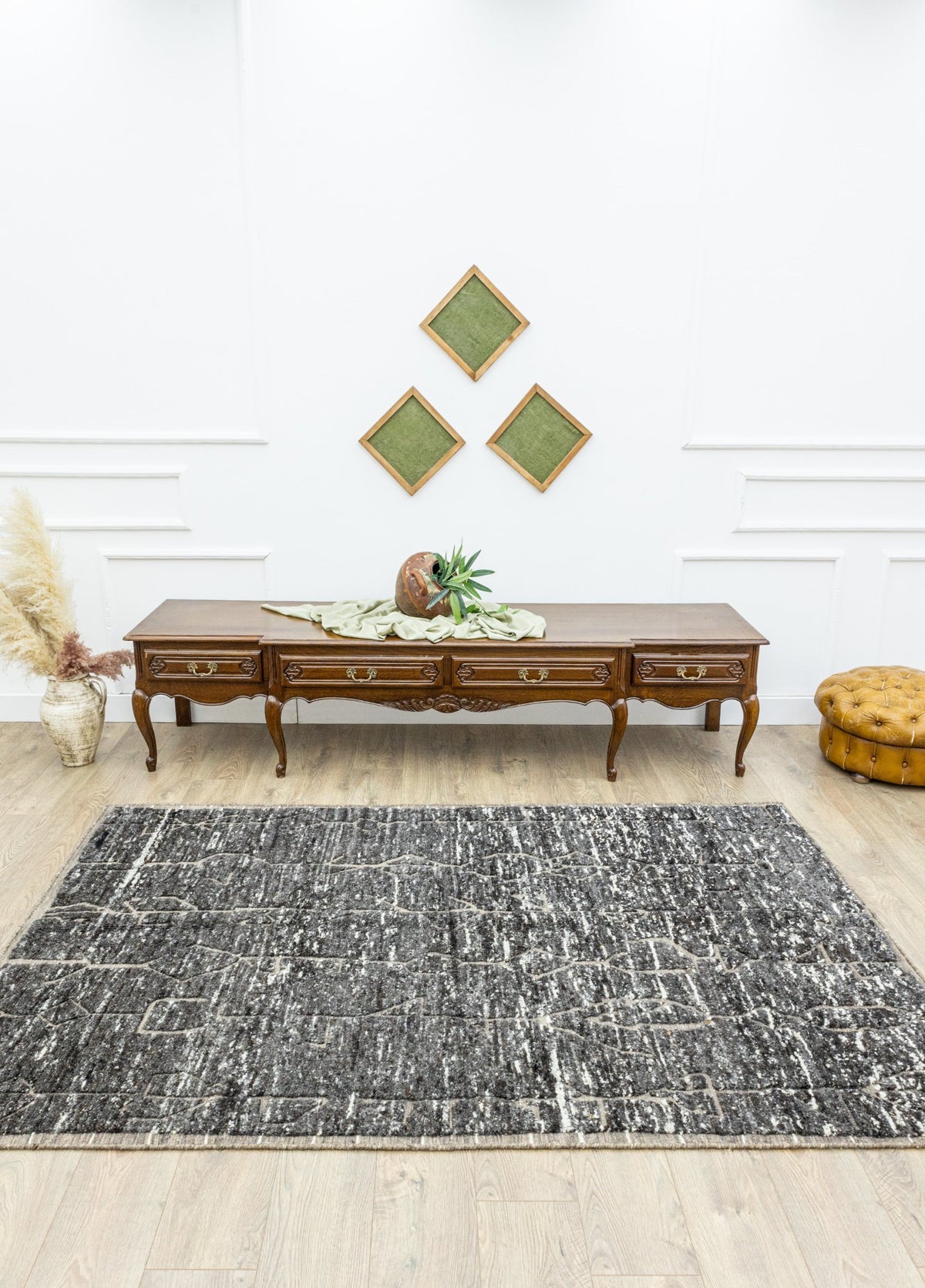Soho Antiq-Kirk Kabartmalı El Dokuma Yün Halı 151x237 Cm-Halı-2-roqelvaxirum.shop