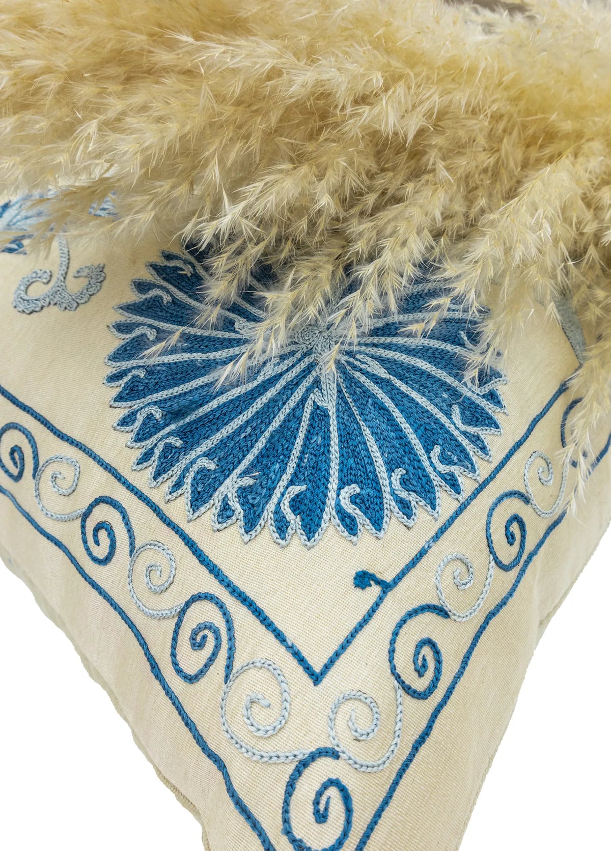 Soho Antiq-Madlen El Yapımı Suzani Kırlent 50x50 Cm-Kırlent-4-roqelvaxirum.shop