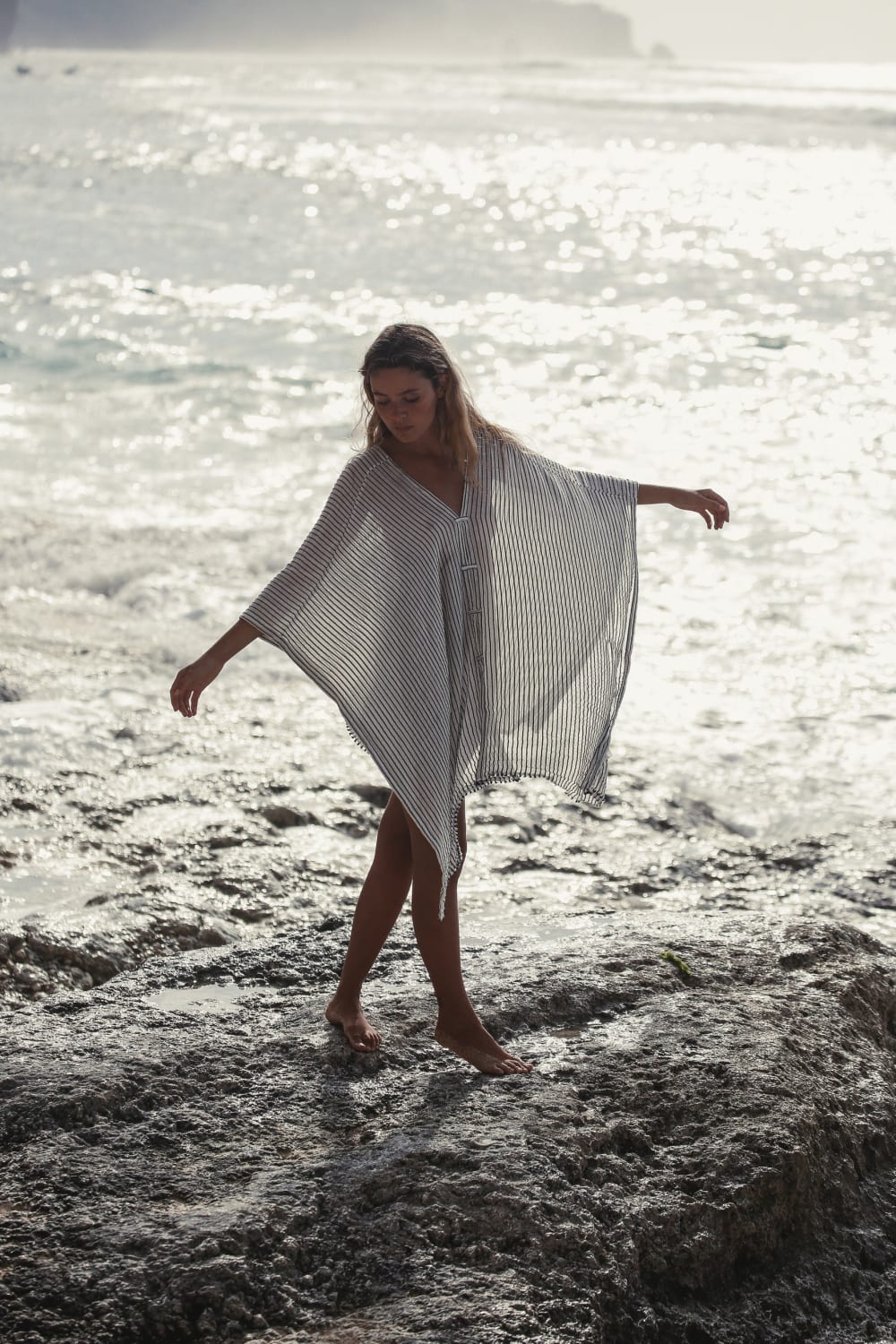 The Handloom-Ava Kimono Black Stripes-Kimono-2-roqelvaxirum.shop