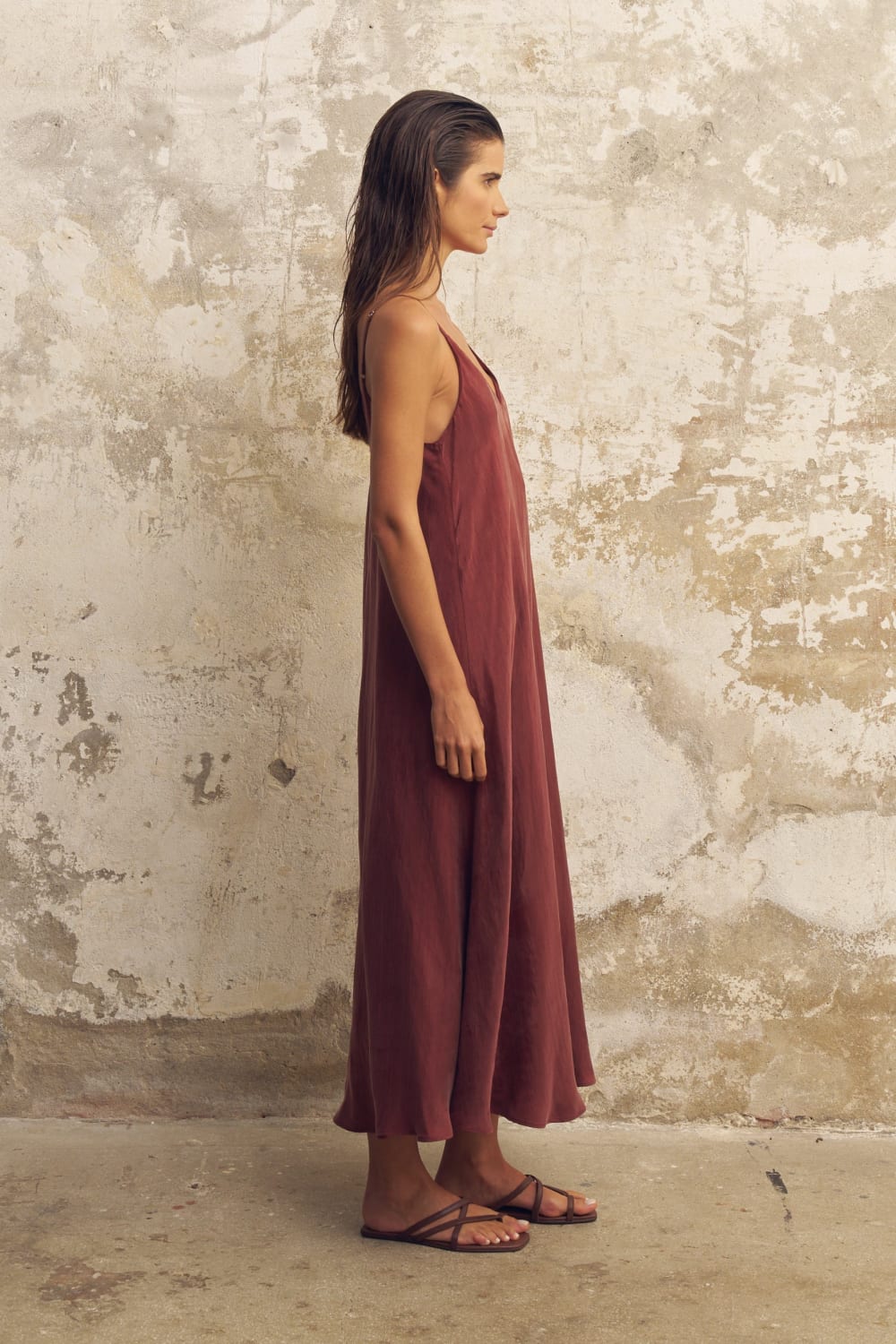 The Handloom-Lucid Flow Maxi Dress Burgundy-Elbise-4-roqelvaxirum.shop