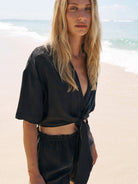 The Handloom-Lucid Flow Tie Shorts Black-Şort-1-roqelvaxirum.shop