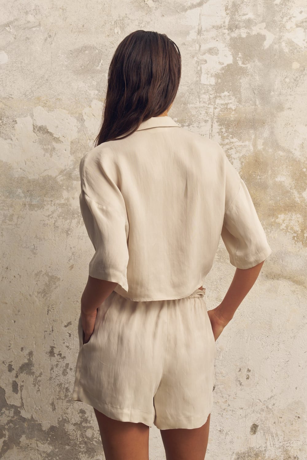 The Handloom-Lucid Flow Tie Shorts Sand-Şort-4-roqelvaxirum.shop