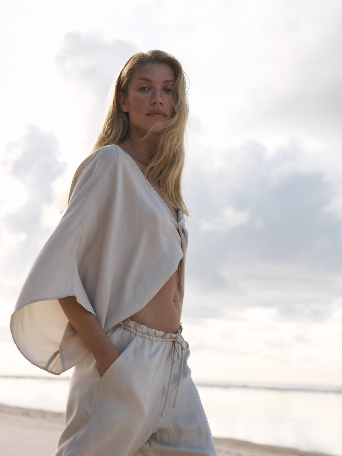 The Handloom-Lucid Knot Top Sand-Gömlek-2-roqelvaxirum.shop