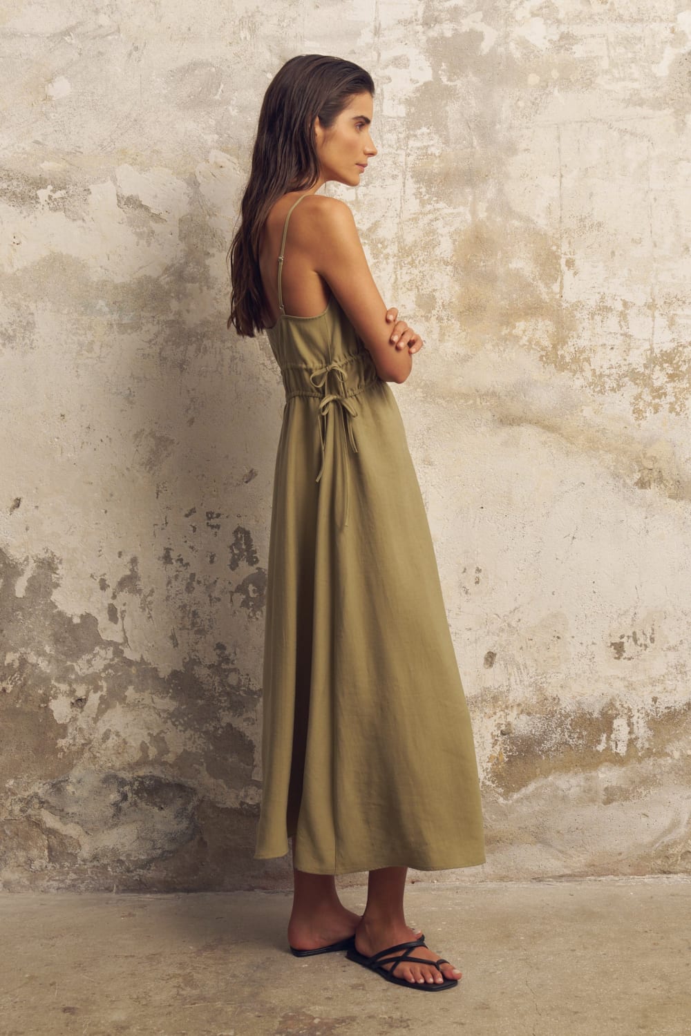 The Handloom-Sofia Ties Maxi Dress Khaki Green-Elbise-2-roqelvaxirum.shop
