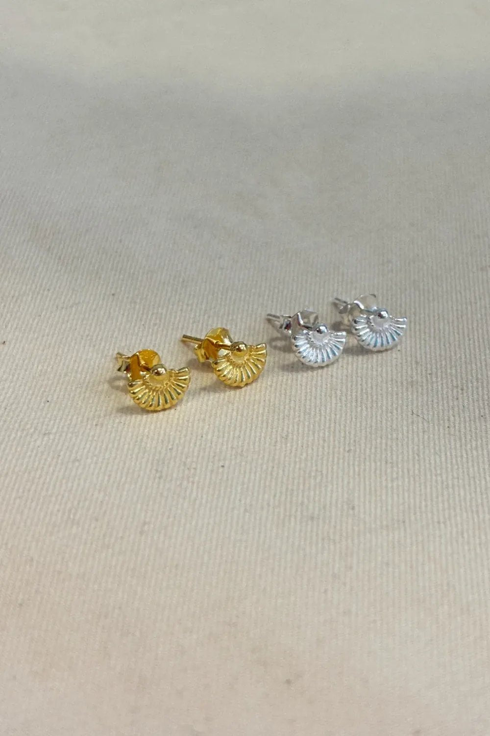 The Pheia-Mini Yelpaze Küpe | 925 Ayar Gümüş-Küpe-3-roqelvaxirum.shop