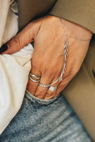 The Pheia-Sallanan Detaylı Şahmeran | 925 Ayar Gümüş-Bileklik-1-roqelvaxirum.shop
