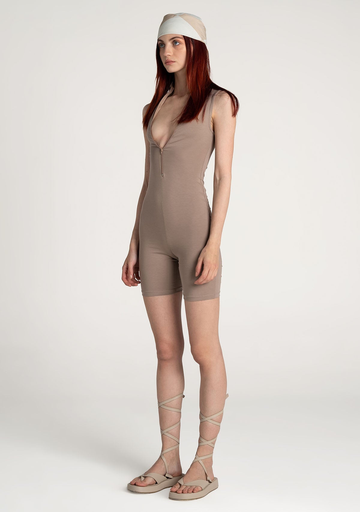 Tiny-Açık Kahverengi Önden Fermuarlı Şort Bodysuit-Bodysuit-3-roqelvaxirum.shop
