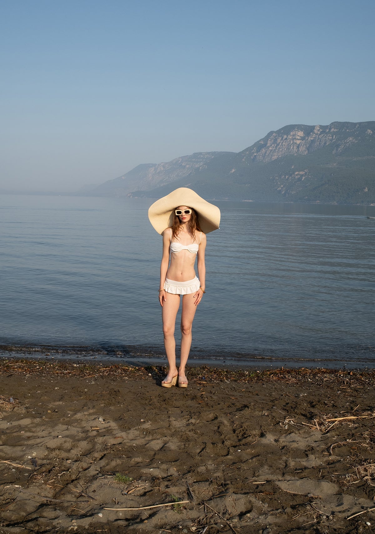 Tiny-Fırfır Detaylı Beyaz Bikini Altı-Bikini + Mayo-6-roqelvaxirum.shop