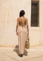 Tiny-Halter Yaka Uzun Krem Elbise-Elbise-2-roqelvaxirum.shop