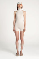 Tiny-Krem Boğazlı Sırt Dekolteli Şort Bodysuit-Tulum-1-roqelvaxirum.shop