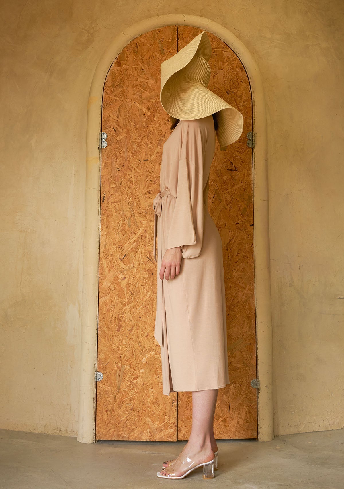 Tiny-Nude Kimono-Kimono-9-roqelvaxirum.shop