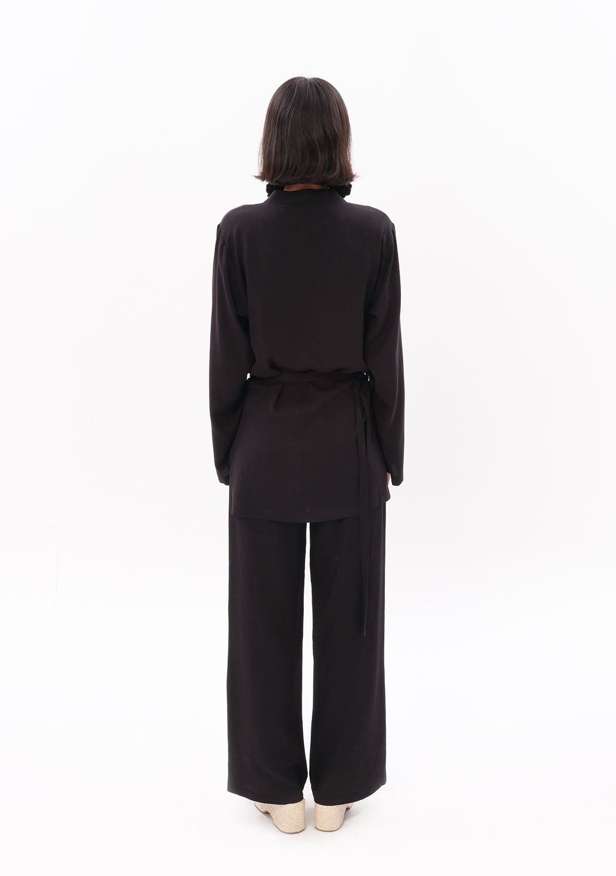 Tiny-Siyah Tencel™ Bağlamalı Gömlek-Gömlek-2-roqelvaxirum.shop