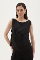 Towdoo-Poppy – Yan Bağlı Kolsuz Bluz – Siyah-Bluz-3-roqelvaxirum.shop