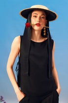 Towdoo-Poppy – Yan Bağlı Kolsuz Bluz – Siyah-Bluz-6-roqelvaxirum.shop