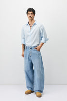 Barrel Fit Jeans