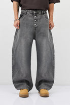 Barrel Fit Jeans