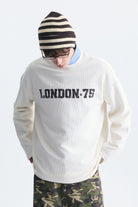 Dokulu London Baskılı Sweatshirt