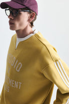Kontrast Yaka Oversize Sweatshirt