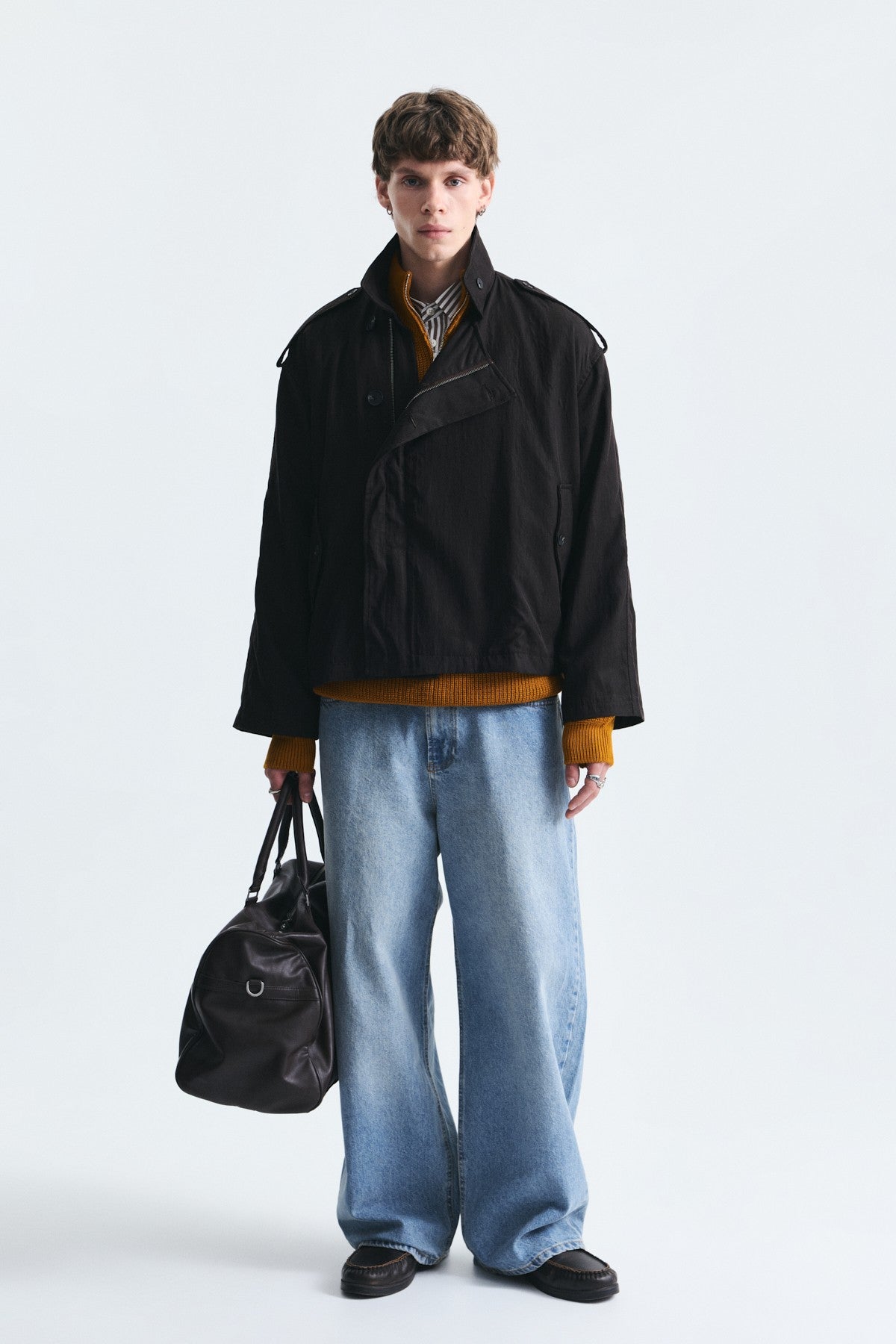 Oversize Düğmeli Dik Yaka Mont