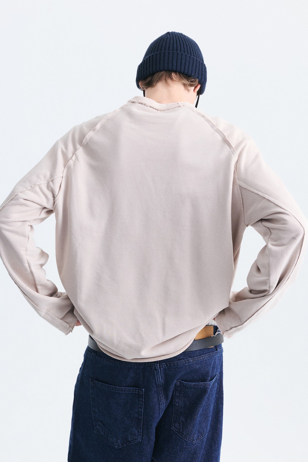 Oversize Rakam Baskılı Sweatshirt