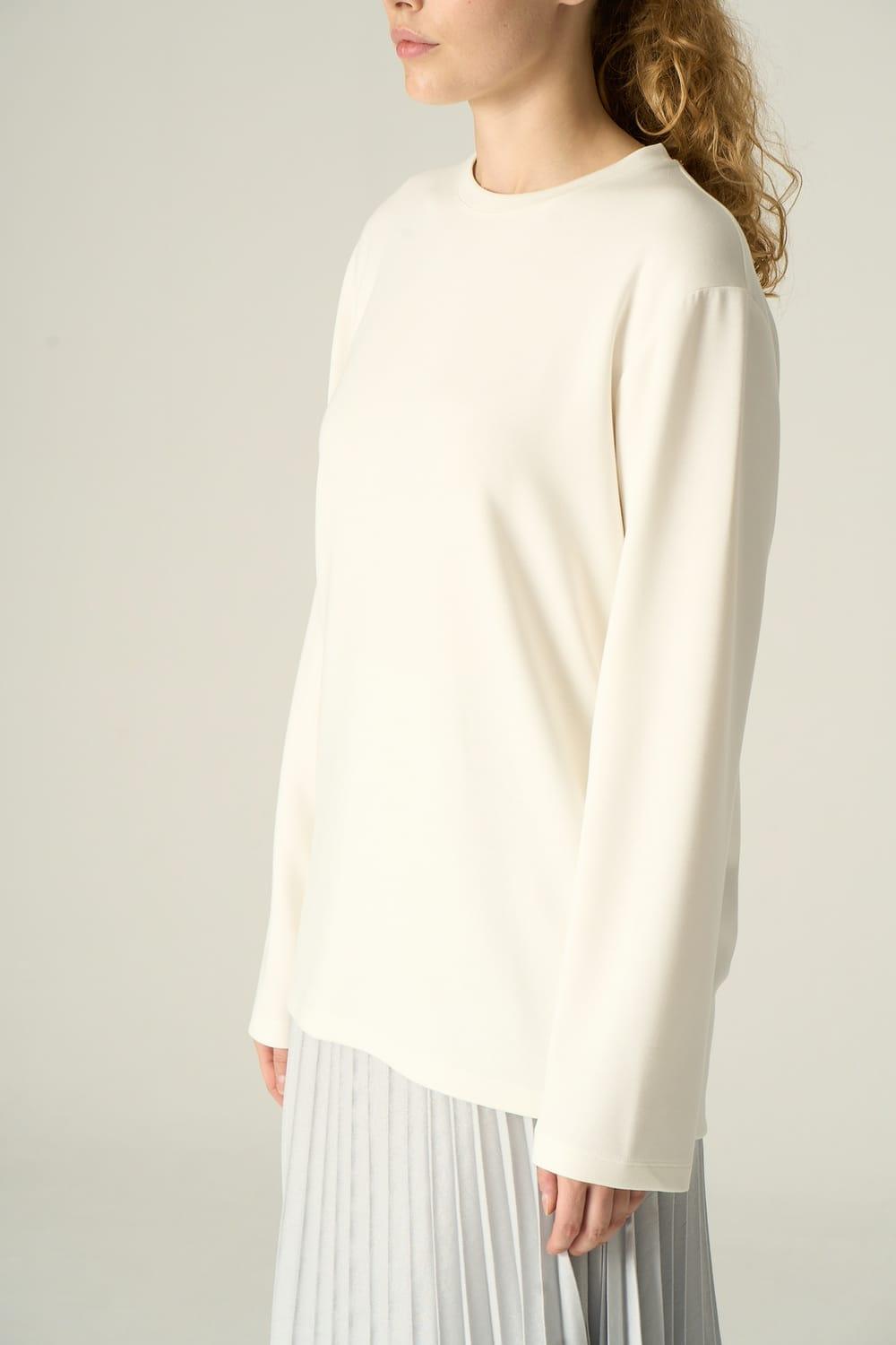 Vuu-Basic Sweatshirt-Sweatshirts & Hoodies-1-roqelvaxirum.shop