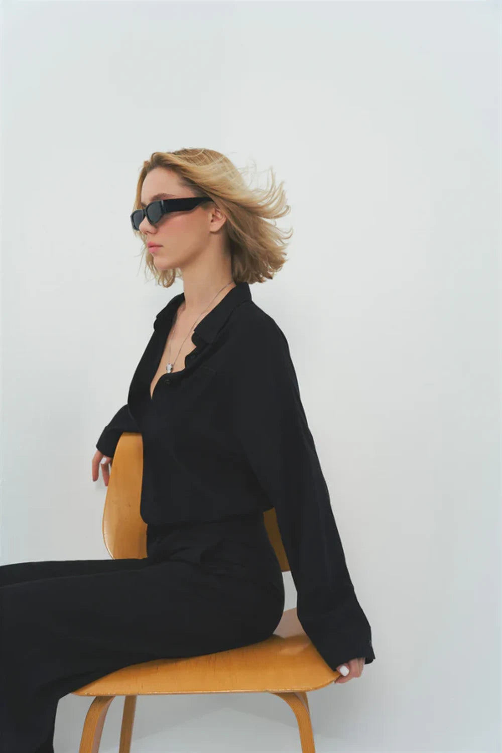 Wear Three Points-Noi̇r Keten Gömlek-Gömlek-2-roqelvaxirum.shop