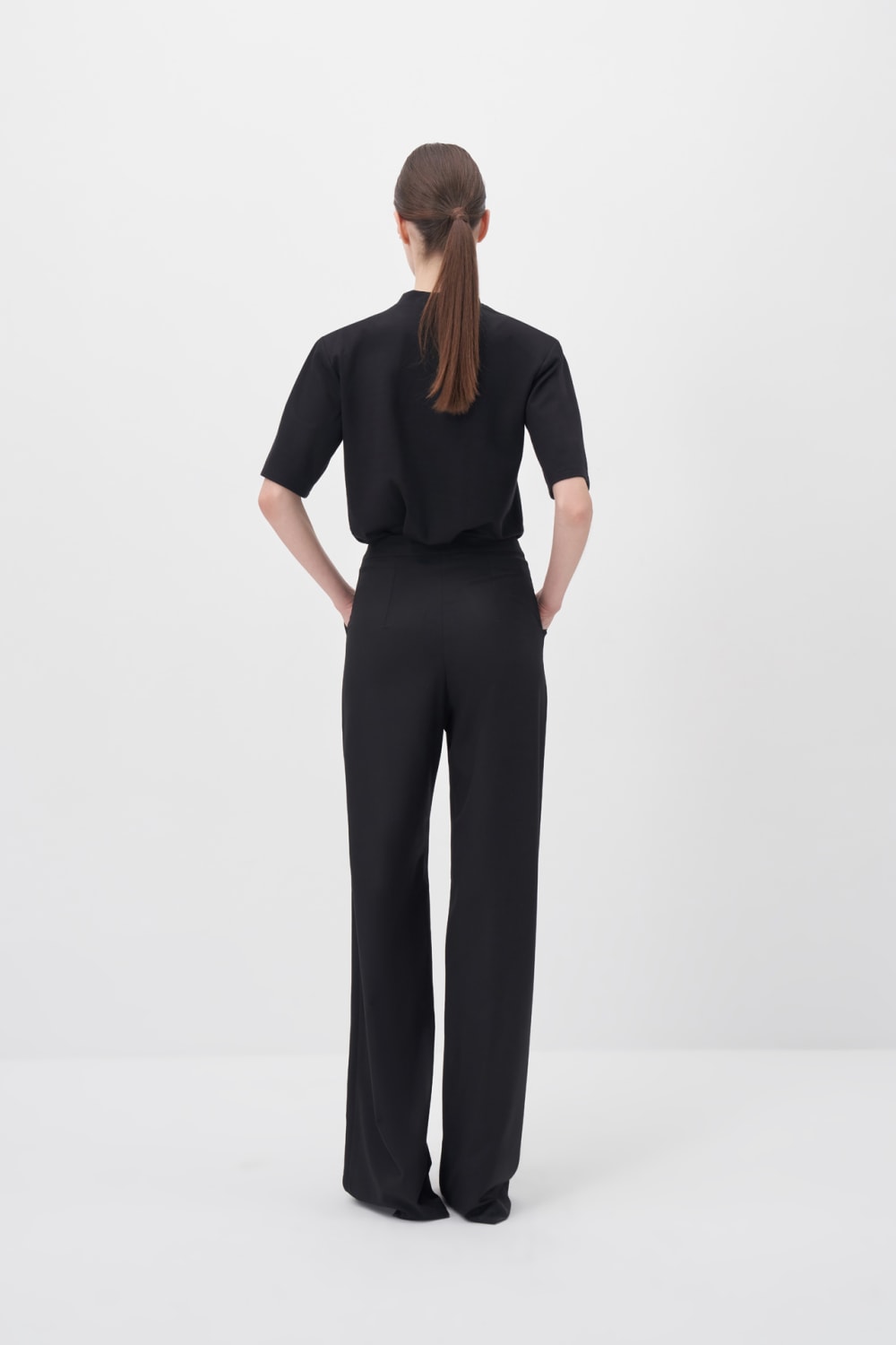 Wingcott-Siyah Çift Pileli Geniş Kesim Pantolon-Pantolon-4-roqelvaxirum.shop