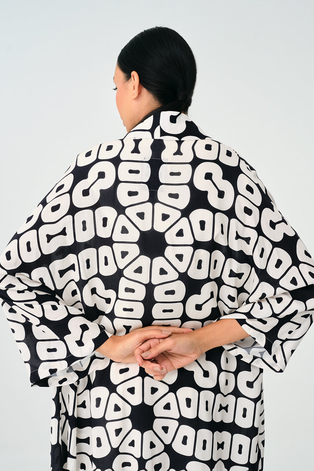 Yakaza Studio-Kimono Jukurrpa-Kimono-5-roqelvaxirum.shop