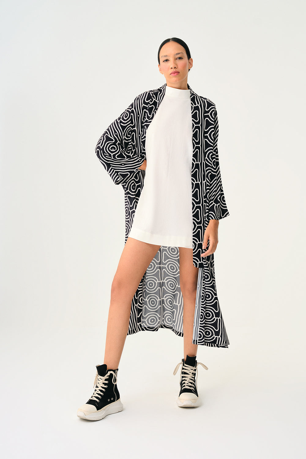 Yakaza Studio-Kimono Maji-Kimono-2-roqelvaxirum.shop