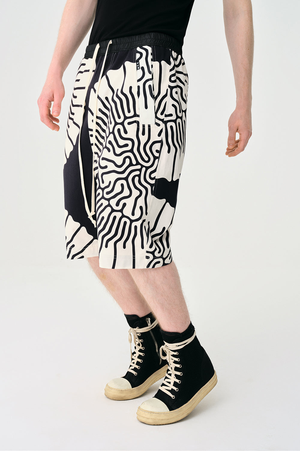 Yakaza Studio-Şort Seiwa-Şort-1-roqelvaxirum.shop