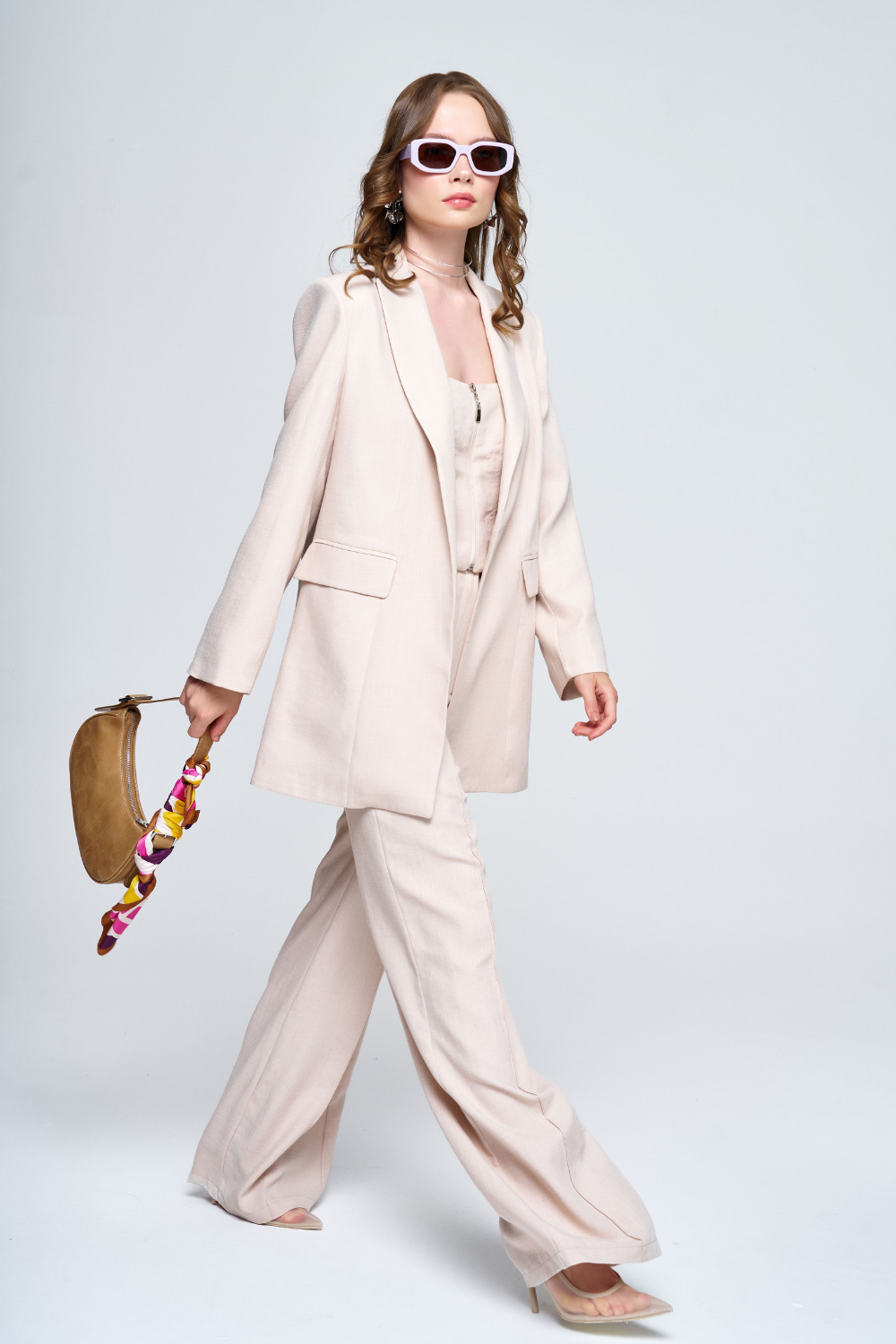 Zeynep Kaya-Kare Yaka Keten Yelek Büstiyer-Büstiyer-4-roqelvaxirum.shop
